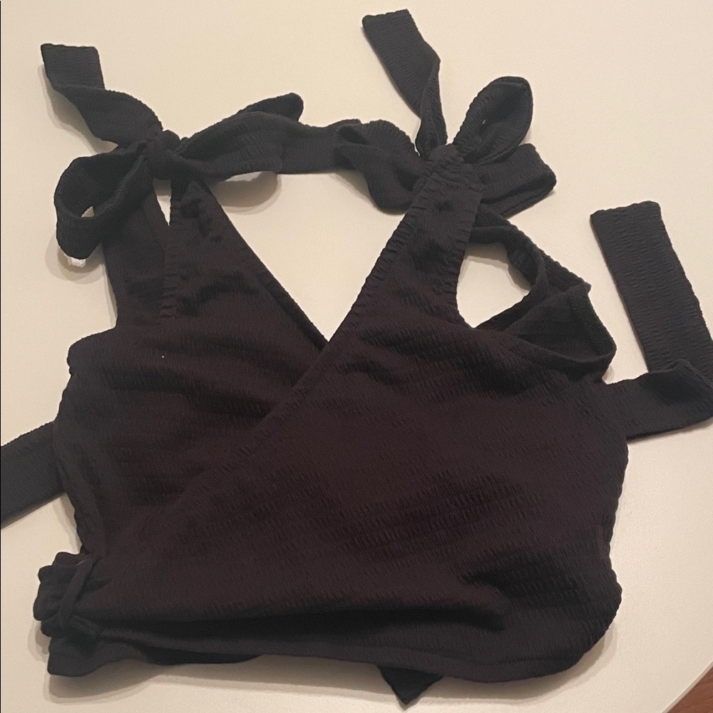 Vintage Havana‎ Medium NWOT Black Women's Wrap Top